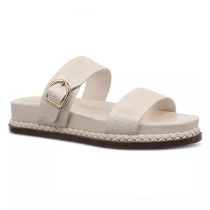 NWT GIANI BERNINI SLIP ON SANDALS 10M